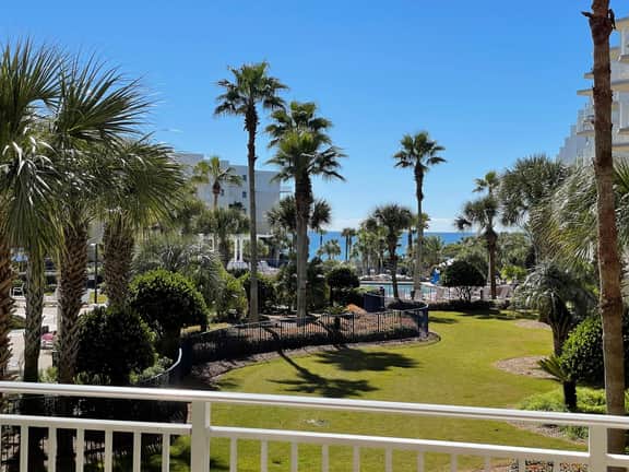 Beach Bum’s Bliss @ Waterscape C305 Lazy River
