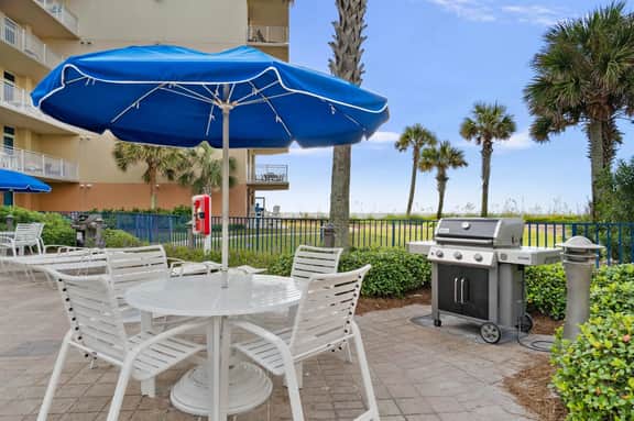 NO FEES Beachfront • Lazy River • Sleeps 8 • Waterscape